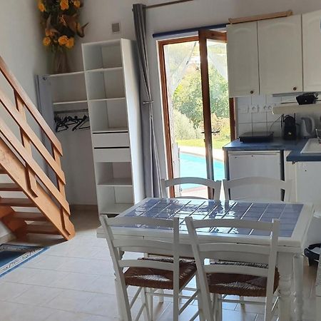 Studio-Mezzanine Dans Villa Cagnes-sur-Mer Buitenkant foto