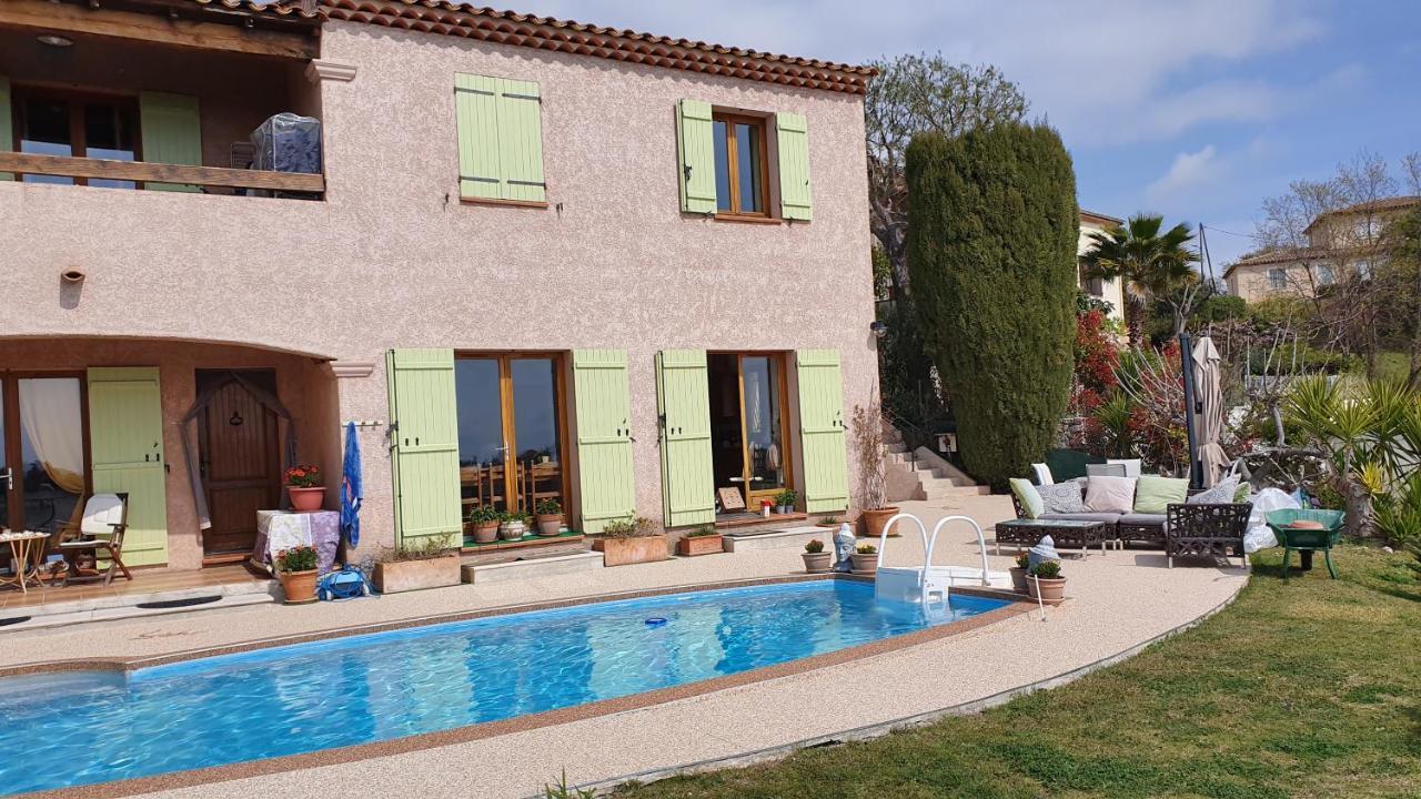 Studio-Mezzanine Dans Villa Cagnes-sur-Mer Buitenkant foto